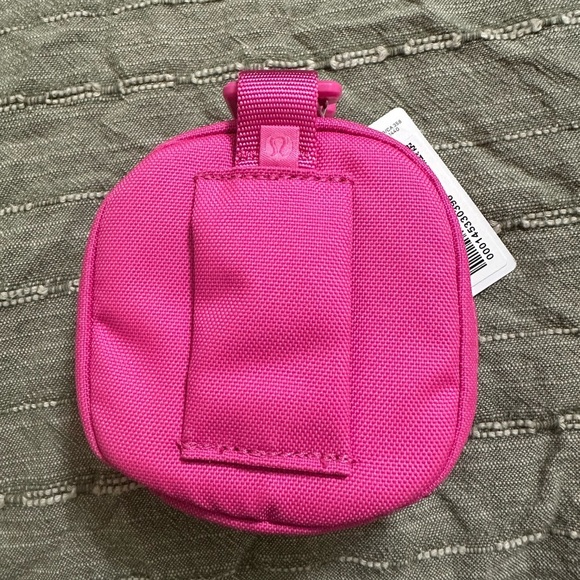 NWT Lululemon Pink  'Be Happy' Pouch - Picture 2 of 3